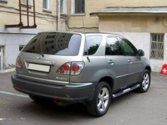 2002 Lexus RX300 Pictures