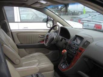 2002 Lexus RX300 Photos