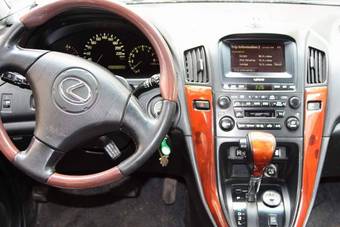 2002 Lexus RX300 Wallpapers