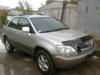 2002 Lexus RX300 Pictures