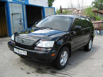 2002 Lexus RX300 Pictures