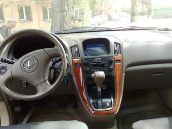 2002 Lexus RX300 Pictures