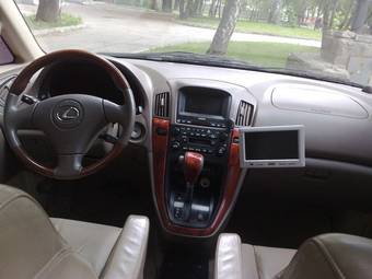 2002 Lexus RX300 Photos