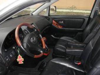 2002 Lexus RX300 Pictures