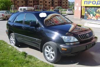 2002 Lexus RX300 Pictures