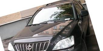 2002 Lexus RX300 Photos