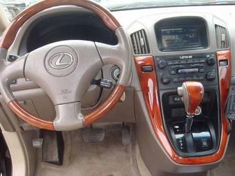 2002 Lexus RX300 Pictures