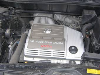 2002 Lexus RX300 Photos