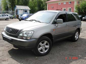 2002 Lexus RX300 Photos