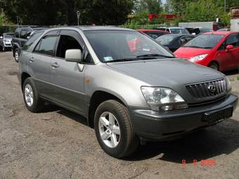 2002 Lexus RX300 Pictures