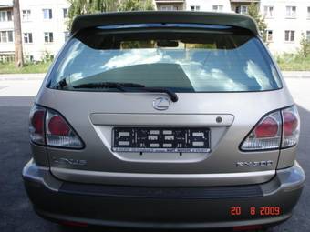 2002 Lexus RX300 Pictures