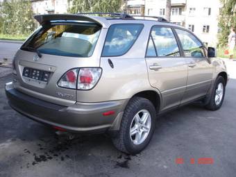 2002 Lexus RX300 Photos