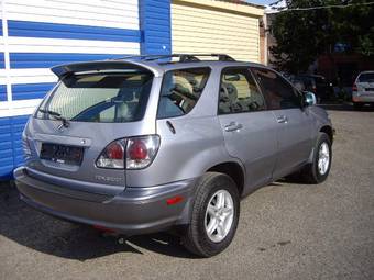 2002 Lexus RX300 Pictures