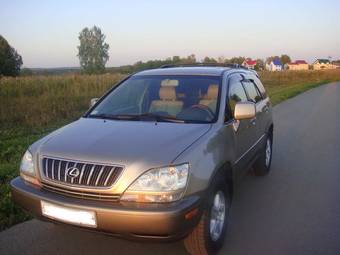 2002 Lexus RX300 Pictures