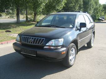 2002 Lexus RX300 Photos