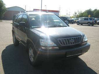 2002 Lexus RX300 Pictures