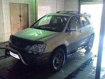 2002 Lexus RX300 Pictures