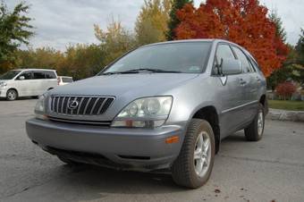 2002 Lexus RX300 Photos