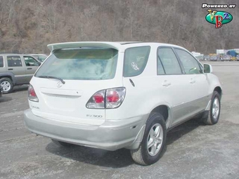 2003 RX300