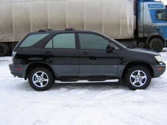 2003 Lexus RX300 Pictures