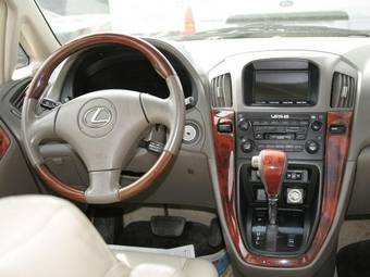 2003 Lexus RX300 Pictures