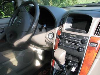 2003 Lexus RX300 Pictures