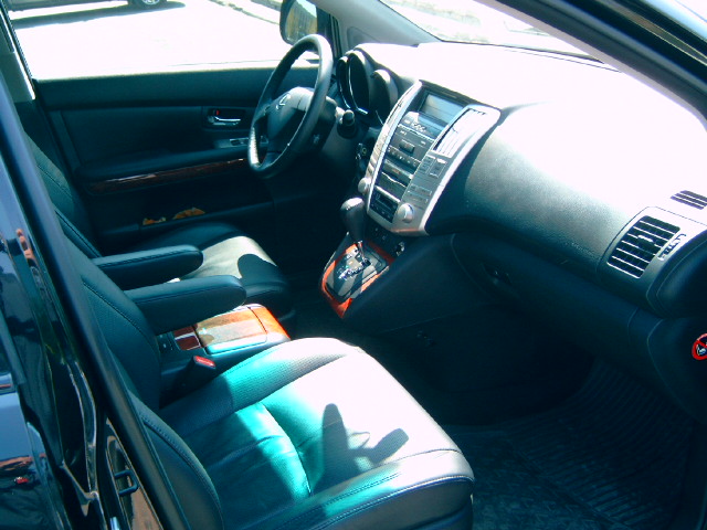 2004 Lexus RX300 Pictures