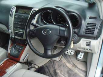 2004 Lexus RX300 Images