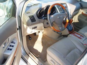2004 Lexus RX300 Wallpapers