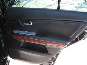 2004 Lexus RX300 Pics