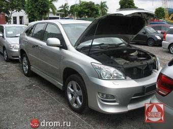 2004 Lexus RX300 Photos
