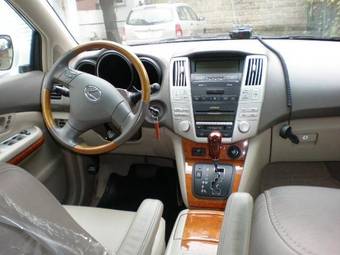 2004 Lexus RX300 Photos