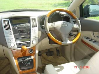 2004 Lexus RX300 Photos