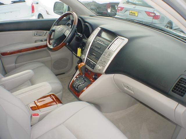 2005 Lexus RX300