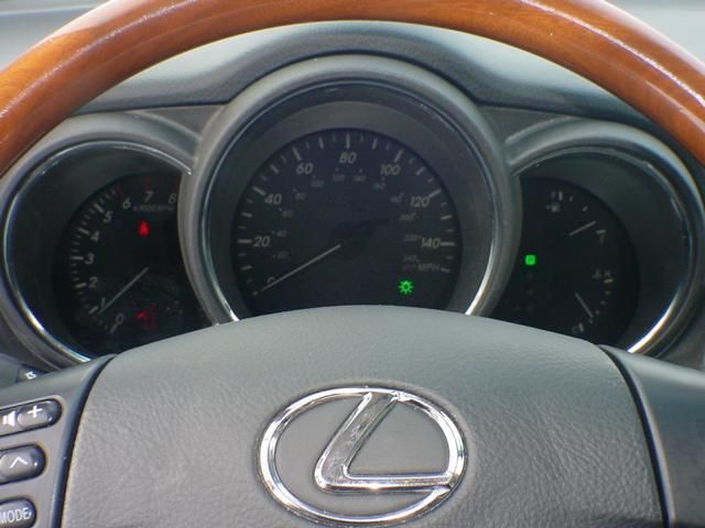 2005 Lexus RX300