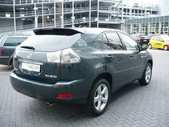 2005 Lexus RX300 Pics