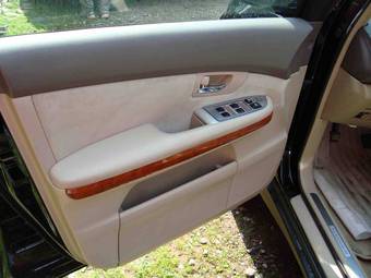 2005 Lexus RX300 Pictures