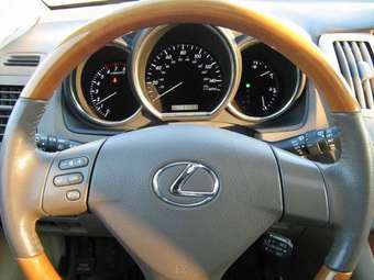2003 Lexus RX330 Photos