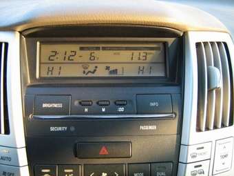 2003 Lexus RX330 Images
