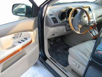 2003 Lexus RX330 Images