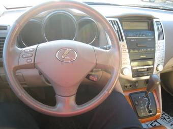 2003 Lexus RX330 Pictures