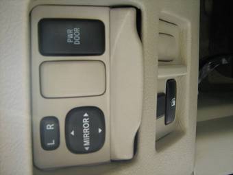 2003 Lexus RX330 Pictures