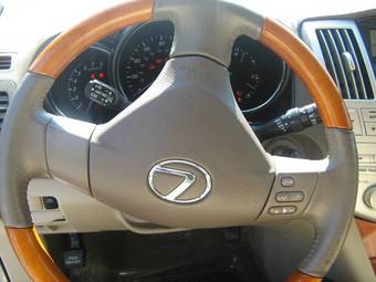 2003 Lexus RX330 Photos