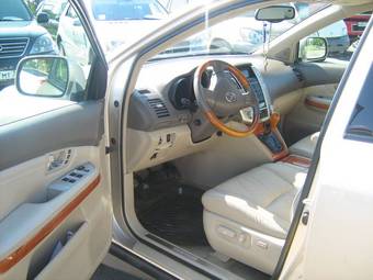 2003 Lexus RX330 Pictures