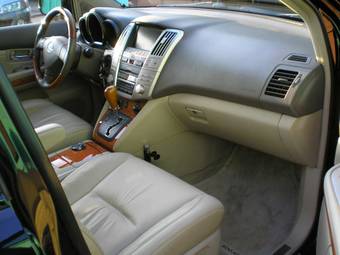 2003 Lexus RX330 Photos