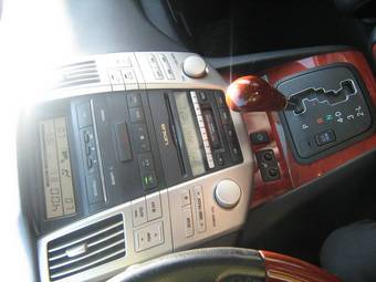 2003 Lexus RX330 Pics