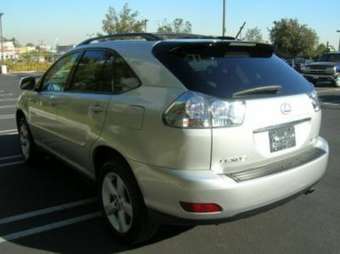 2004 Lexus RX330 Wallpapers