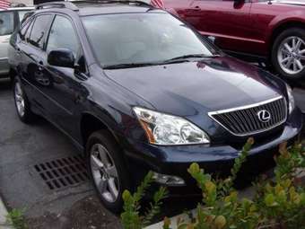 2004 Lexus RX330 Photos