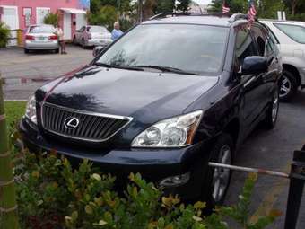 2004 Lexus RX330 Pictures