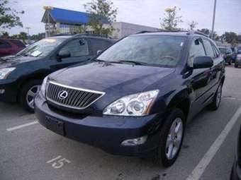 2004 Lexus RX330 Pics